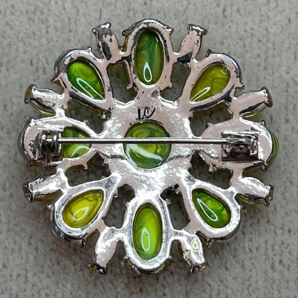 Liz Claiborne Signed Silver-tone, Green, Blue Rhinestone Flower Brooch - Picture 3 of 4